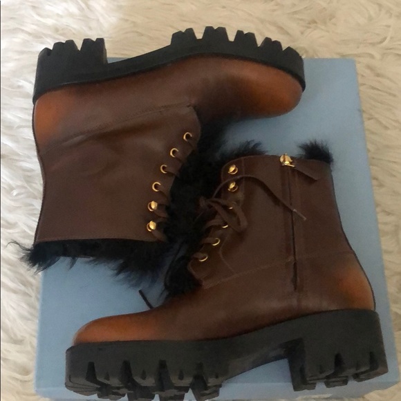 Prada Shearling-lined leather ankle boots - Picture 6 of 14